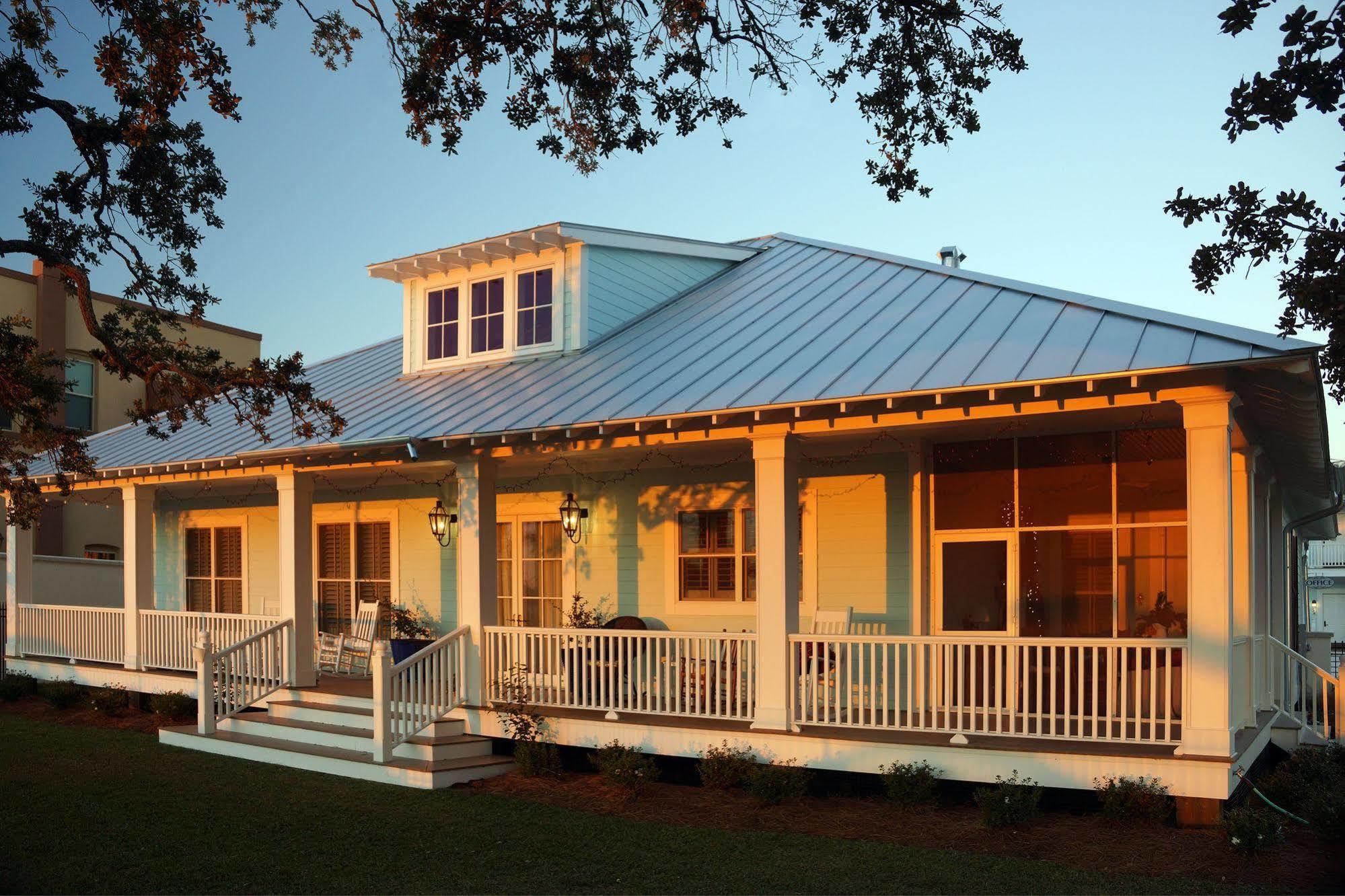 Bay Town Inn Bay St. Louis ภายนอก รูปภาพ